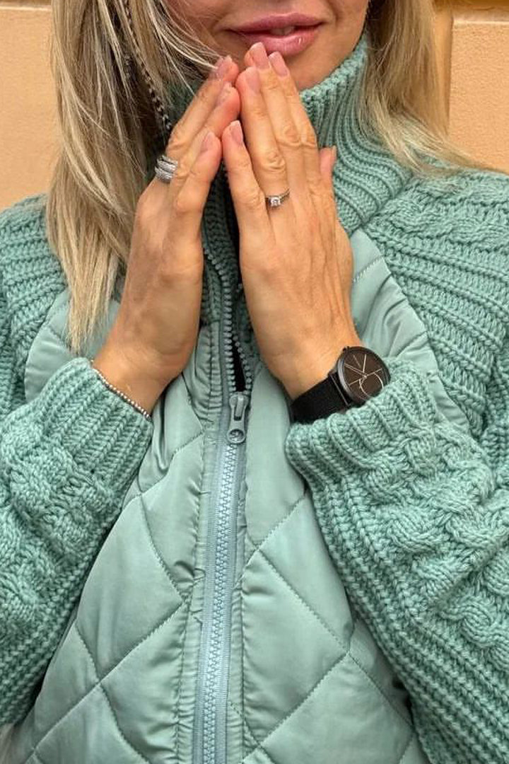 FREJA – HÖST STICKAD KAPPA